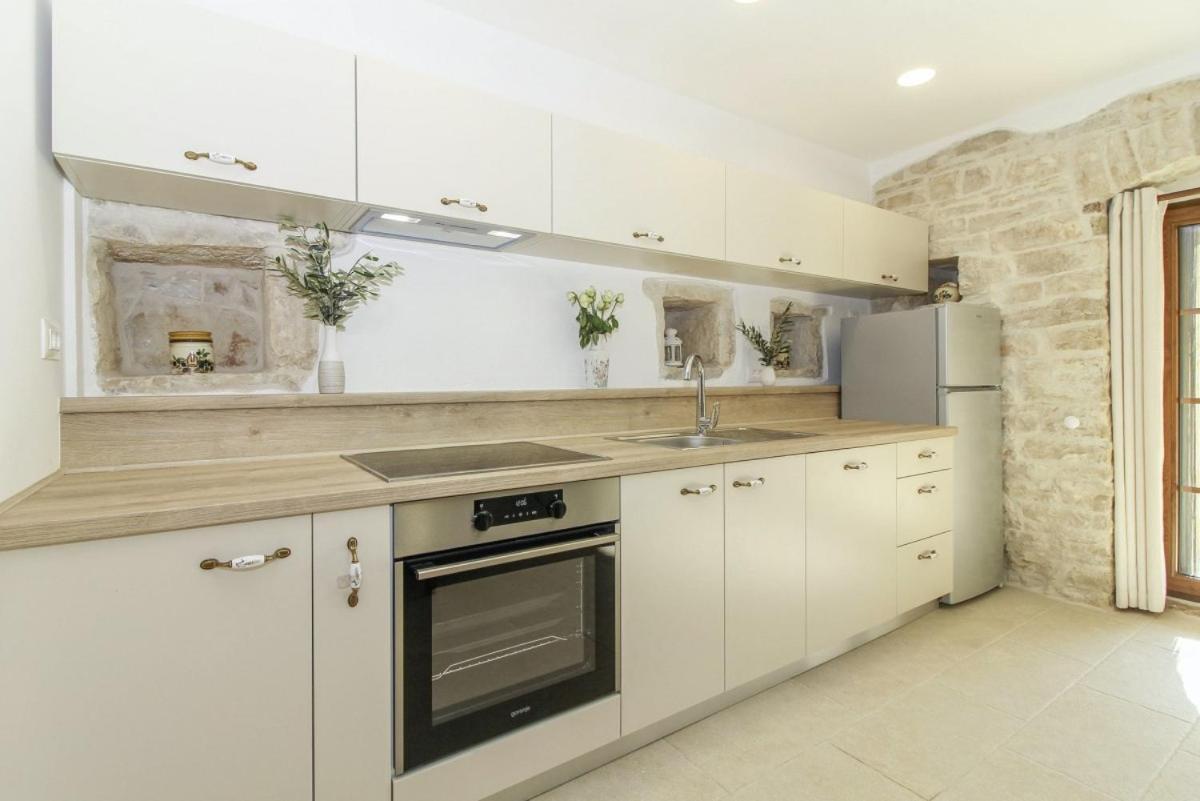 Villa Olea In Barat - Haus Fuer 6-8 Personen Kanfanar Zewnętrze zdjęcie