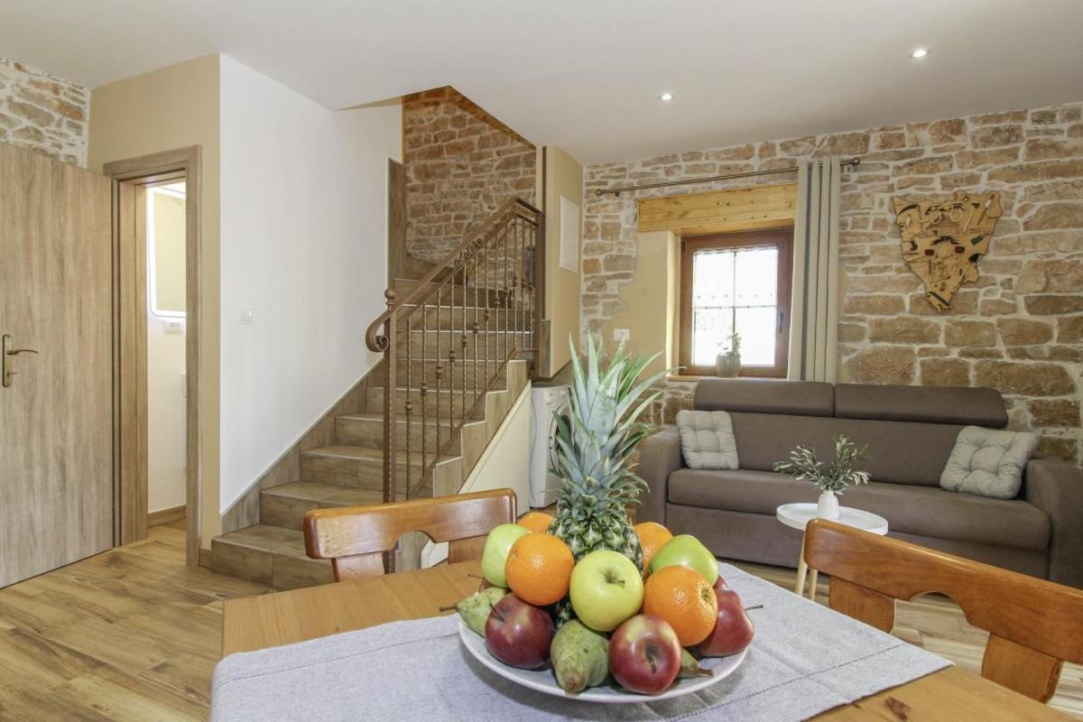 Villa Olea In Barat - Haus Fuer 6-8 Personen Kanfanar Zewnętrze zdjęcie