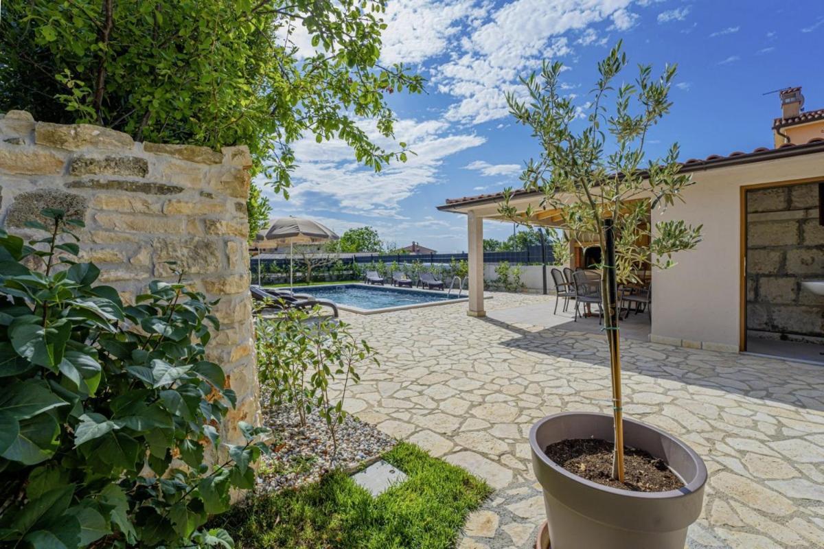 Villa Olea In Barat - Haus Fuer 6-8 Personen Kanfanar Zewnętrze zdjęcie
